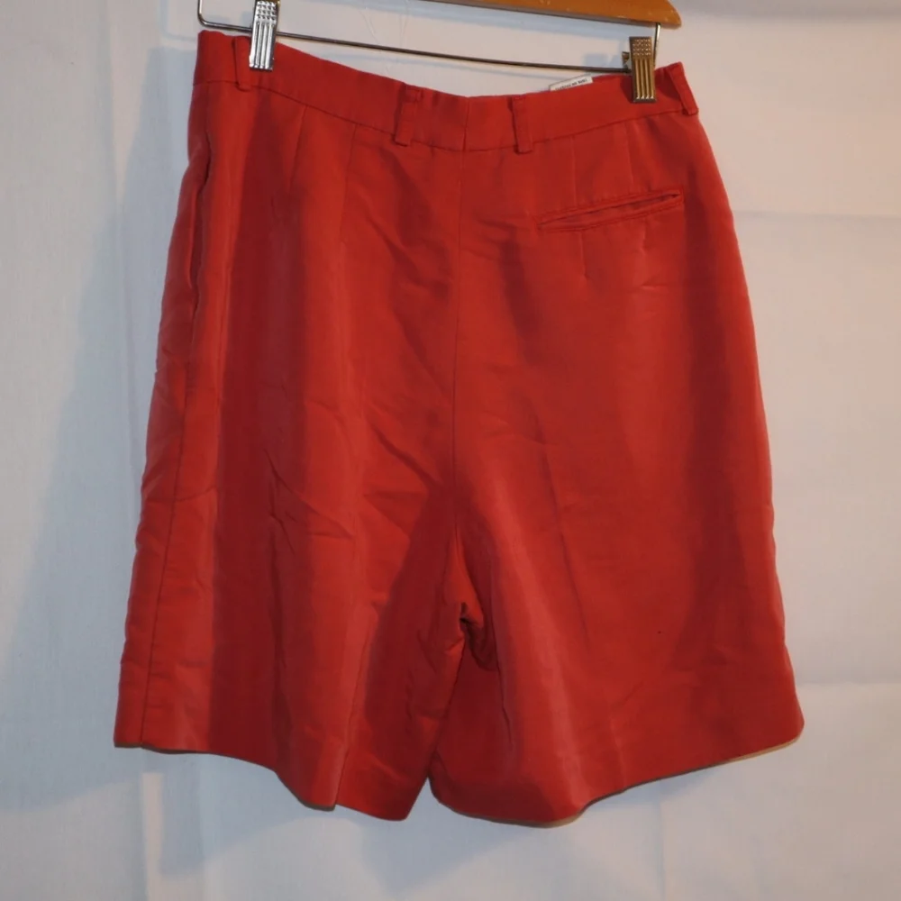 Cutter & Buck Bright Orange Shorts Size 10 - Picture 4 of 7